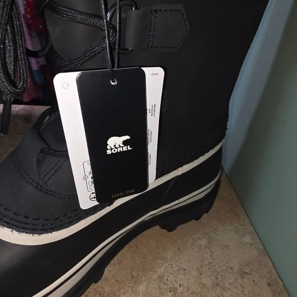 ❄️ NIB Sorel Men’s Caribou Waterproof Winter Boots 9 blk/blk